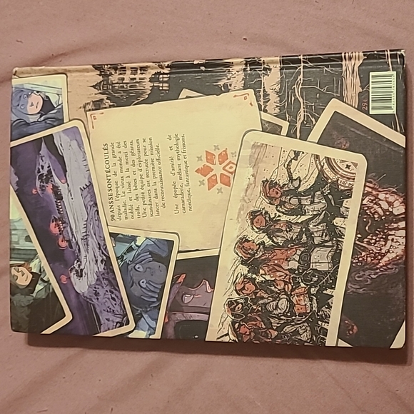 Stand Still Stay Silent Livre 1 Édition Française - Picture 2 of 4